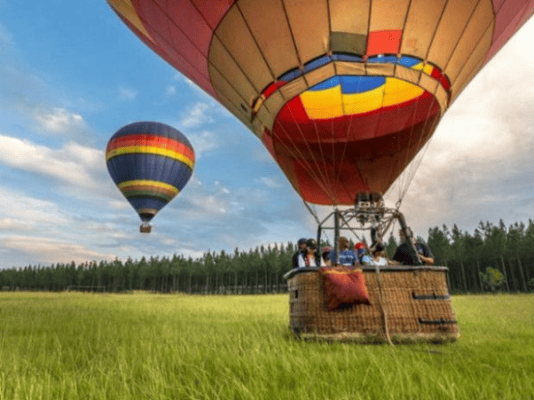 Hot Air Balloon Or Boat Ride Services